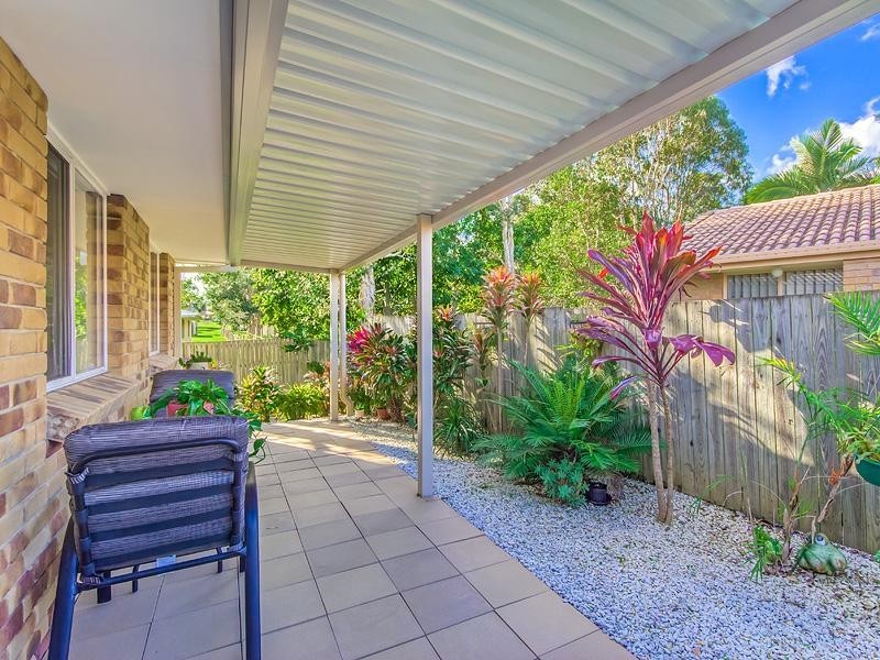 11 Maple Court, Oxenford QLD 4210