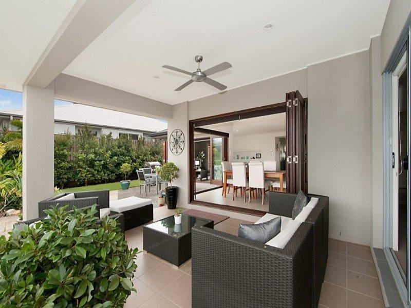 19 Scenic Crescent, Coomera QLD 4209