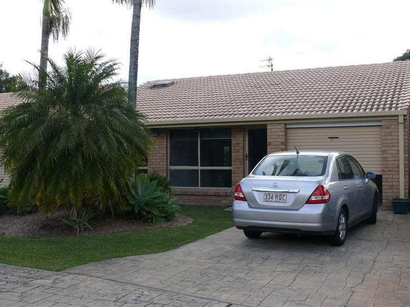 7/11 Eucalyptus Court, Oxenford QLD 4210