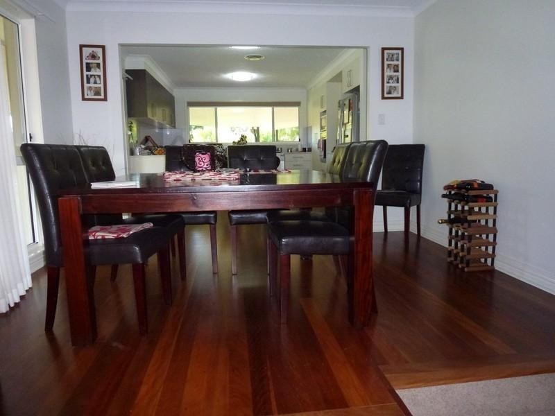 1 Brentwood Terrace, Oxenford QLD 4210