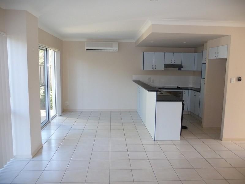 96/1 Sauvignon Parade, Upper Coomera QLD 4209