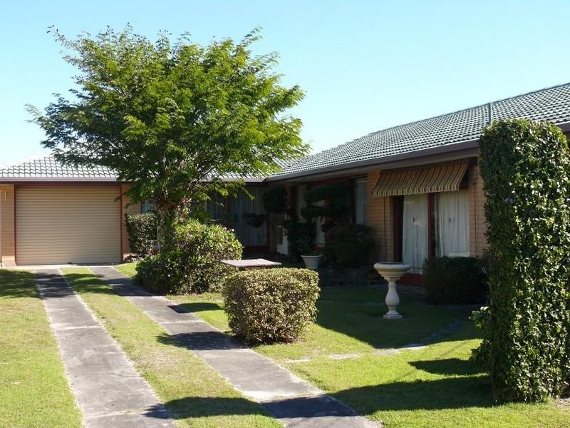 26 Margaroola Avenue, Biggera Waters QLD 4216