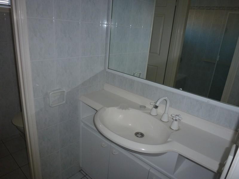 92 Tamworth Drive, Helensvale QLD 4212