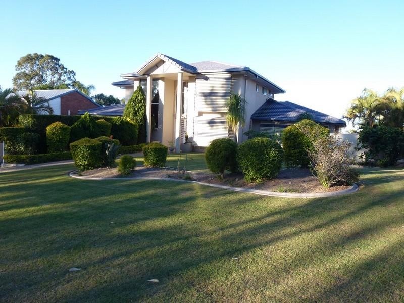 92 Tamworth Drive, Helensvale QLD 4212