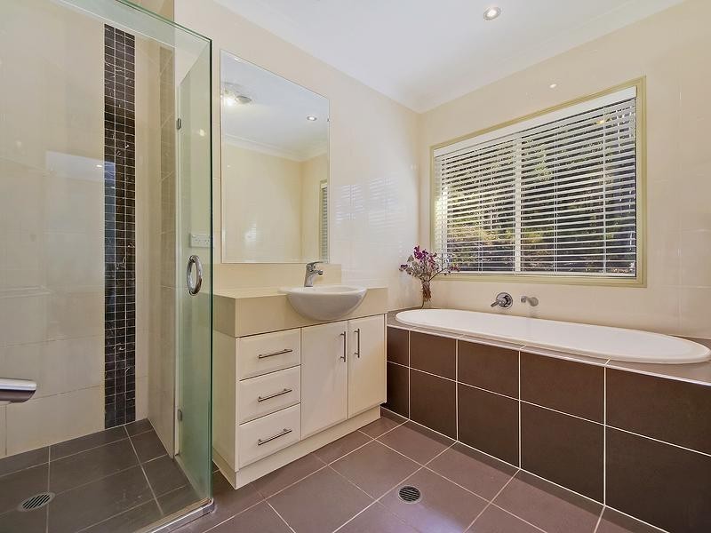 15 Jenley Court, Upper Coomera QLD 4209