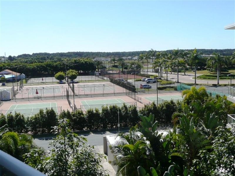 2 Activa Way, Hope Island QLD 4212