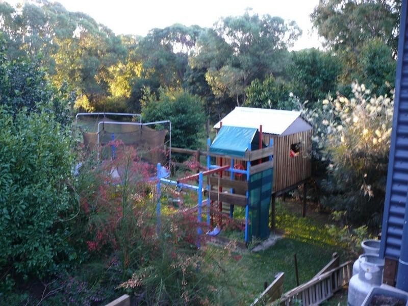 215 Birds Road, Guanaba QLD 4210