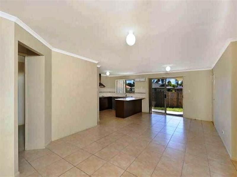 8 Flynn Street, Upper Coomera QLD 4209