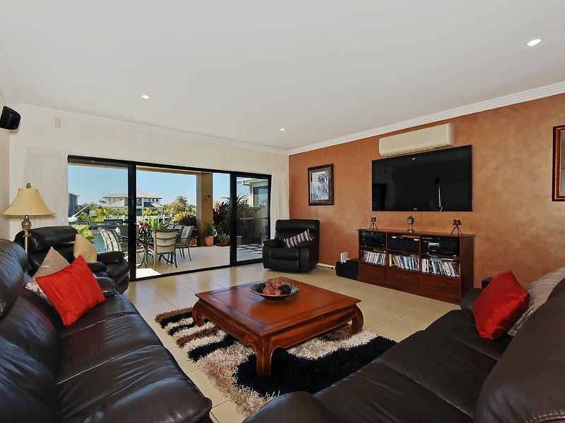 58 Buccaneer Way, Coomera QLD 4209