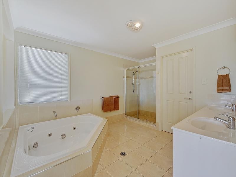 58 Buccaneer Way, Coomera QLD 4209