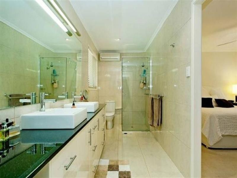 9 Rosedale Place, Helensvale QLD 4212