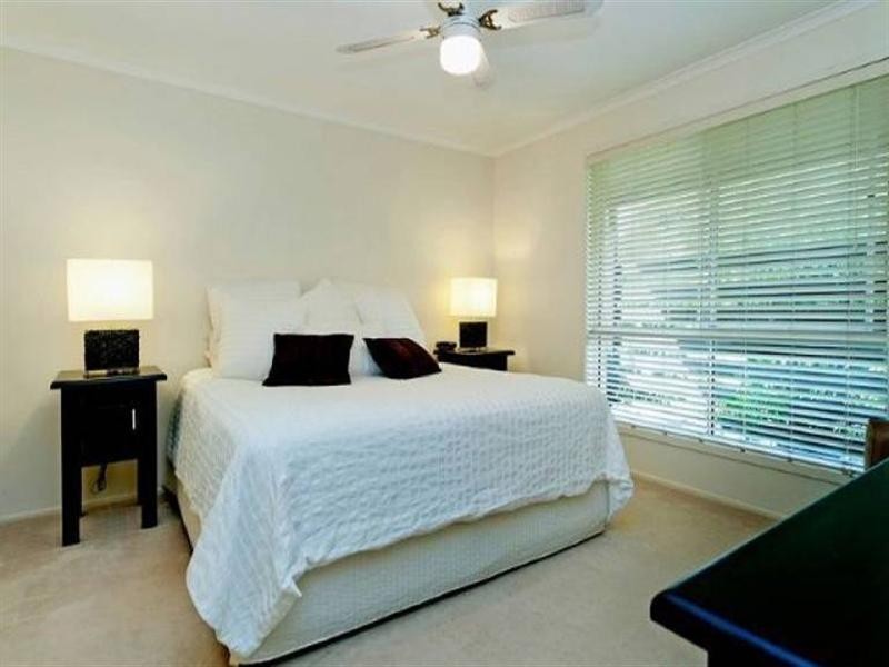 9 Rosedale Place, Helensvale QLD 4212