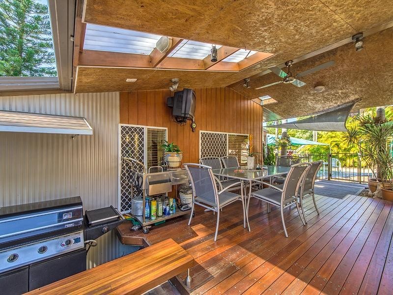 12 Bairnsdale Court, Helensvale QLD 4212