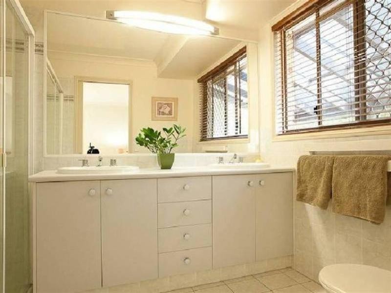 88 California Drive, Oxenford QLD 4210