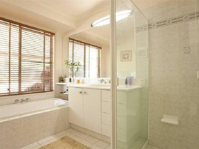 88 California Drive, Oxenford QLD 4210