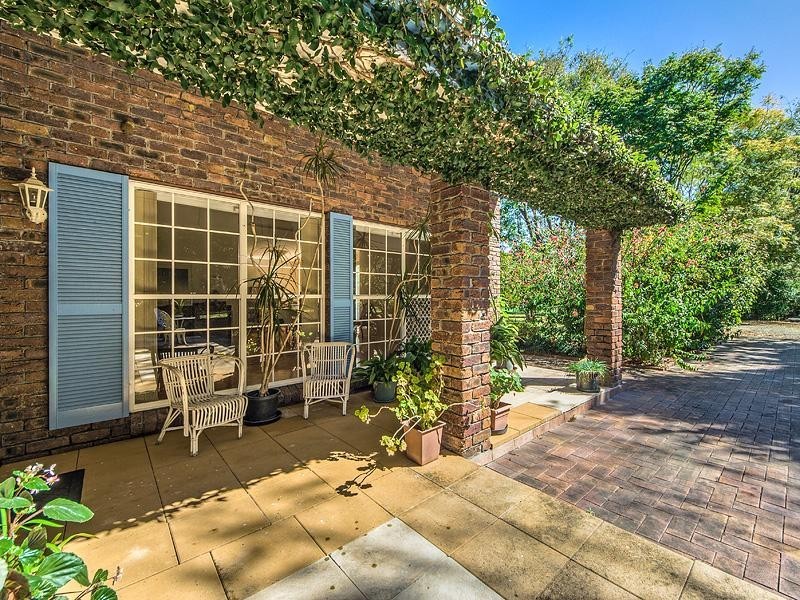 26 Braeside Crescent, Maudsland QLD 4210