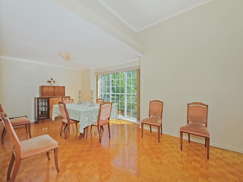 26 Braeside Crescent, Maudsland QLD 4210