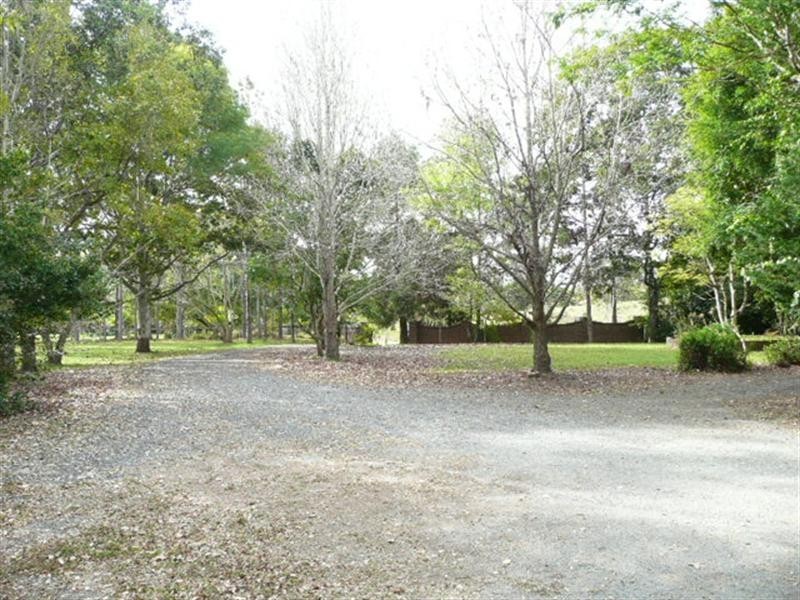 26 Braeside Crescent, Maudsland QLD 4210