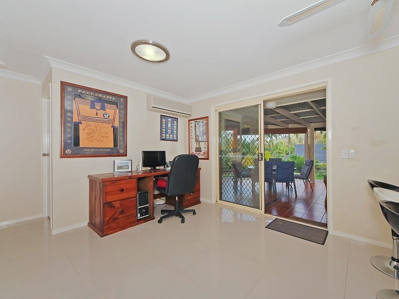 64 California Drive, Oxenford QLD 4210