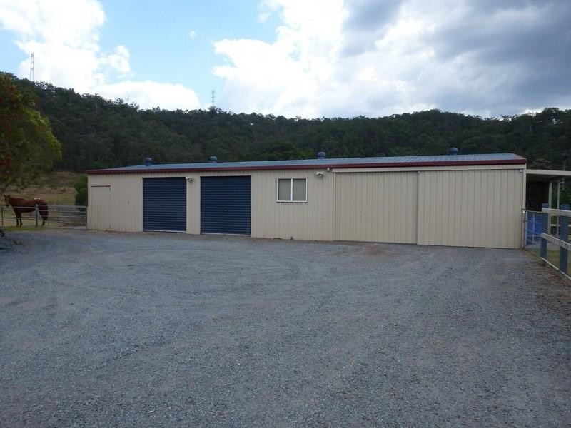 4 Polo Close, Wongawallan QLD 4210