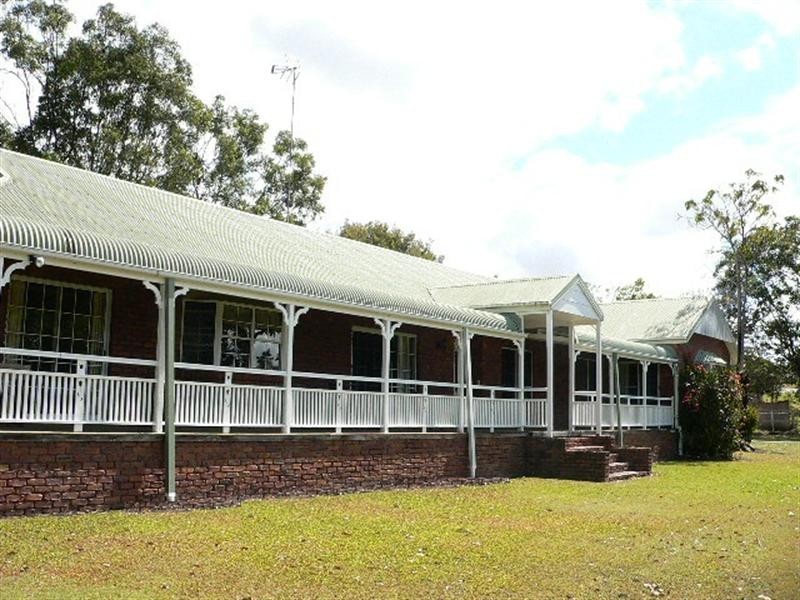 2 Ruth Terrace, Oxenford QLD 4210