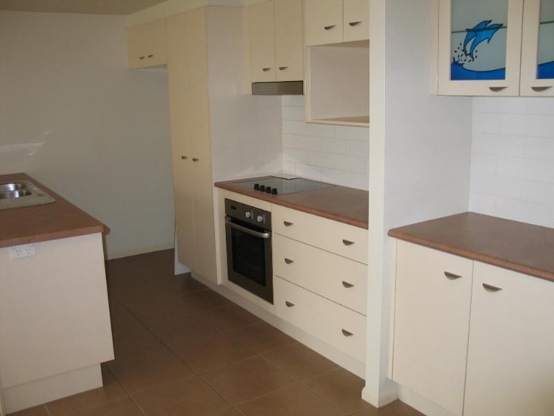 2/14 Redstart Street, Upper Coomera QLD 4209