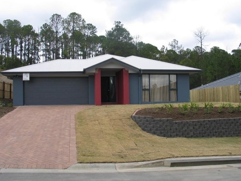 40 Craigs Way, Maudsland QLD 4210