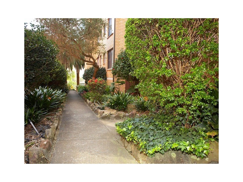 17/31 Meadow Crescent, Meadowbank NSW 2114