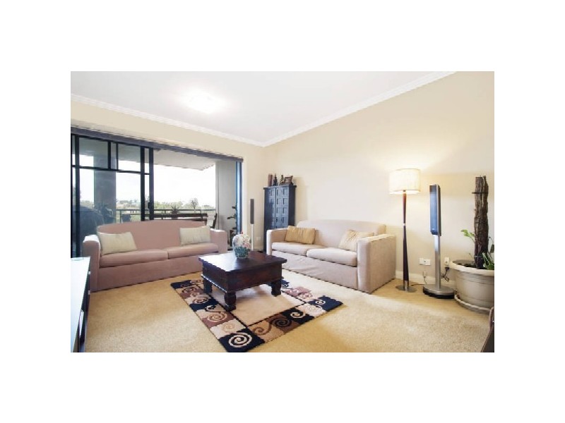 21/141 Bowden Street, Meadowbank NSW 2114