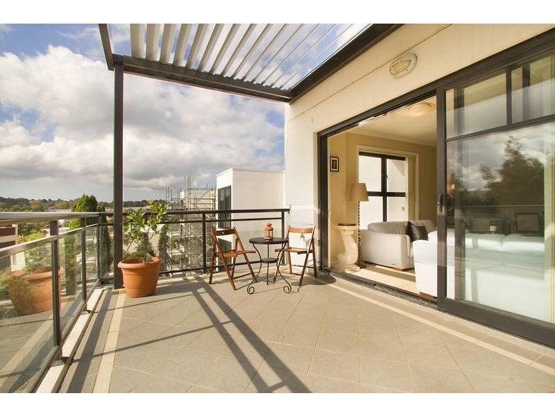 74/141 Bowden Street, Meadowbank NSW 2114