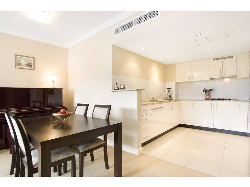 74/141 Bowden Street, Meadowbank NSW 2114