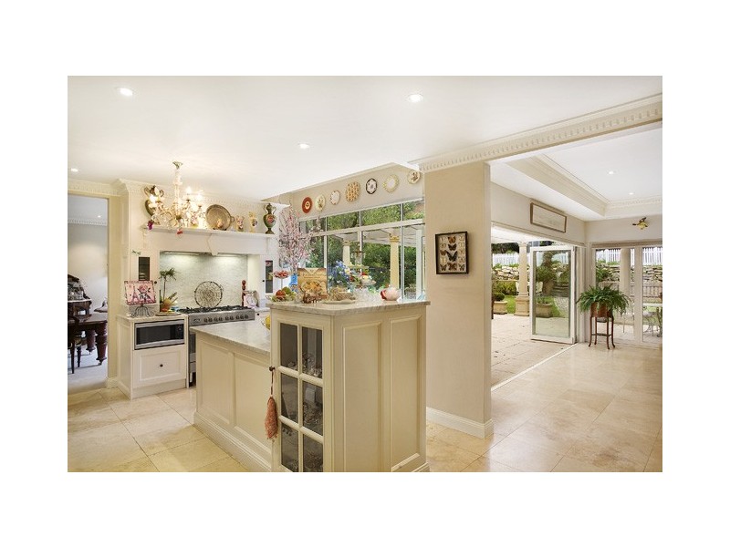 11 The Avenue, Hunters Hill NSW 2110