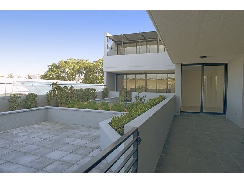 18-20 Park Street, Mona Vale NSW 2103