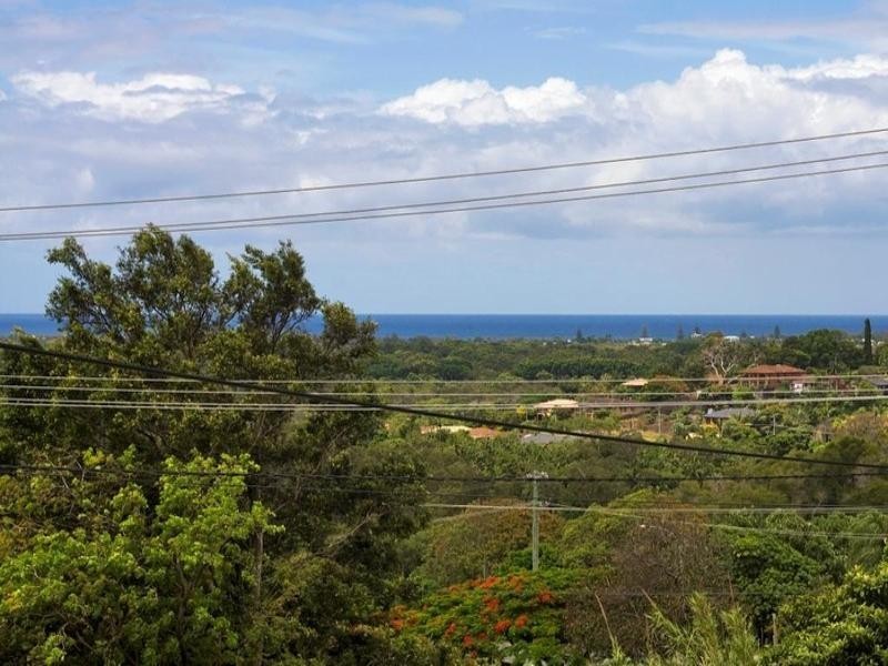 33 Pioneer Parade, Banora Point NSW 2486