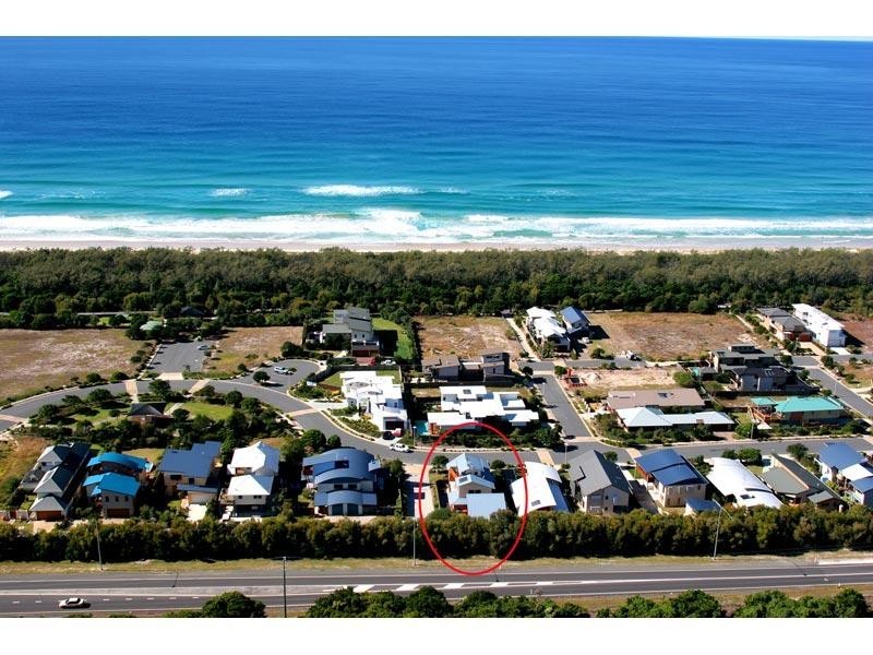 18 Casuarina Way, Casuarina NSW 2487