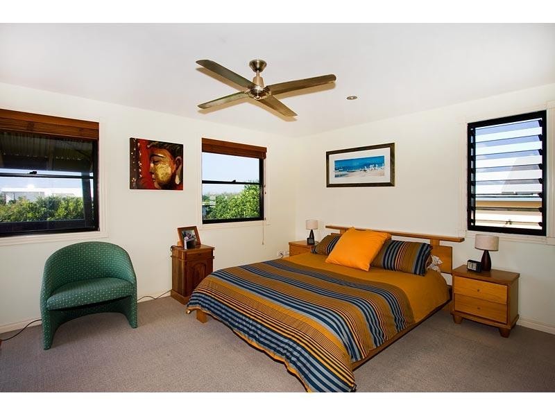 18 Casuarina Way, Casuarina NSW 2487