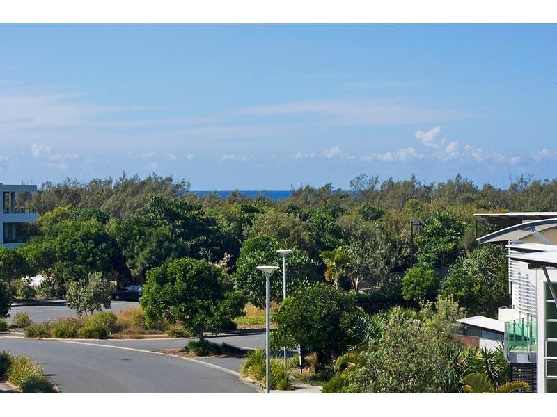 18 Casuarina Way, Casuarina NSW 2487