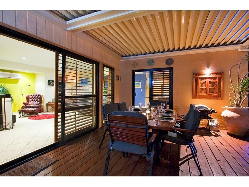 18 Casuarina Way, Casuarina NSW 2487