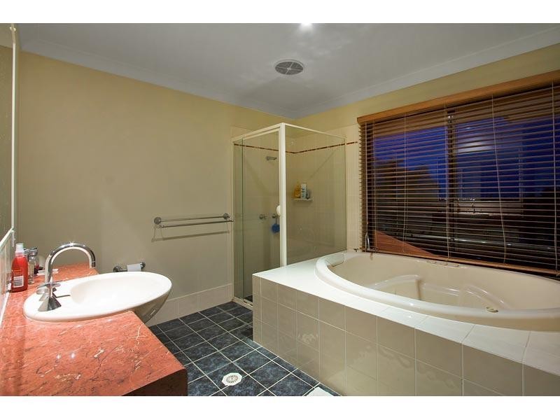 36 Parkes Lane, Terranora NSW 2486