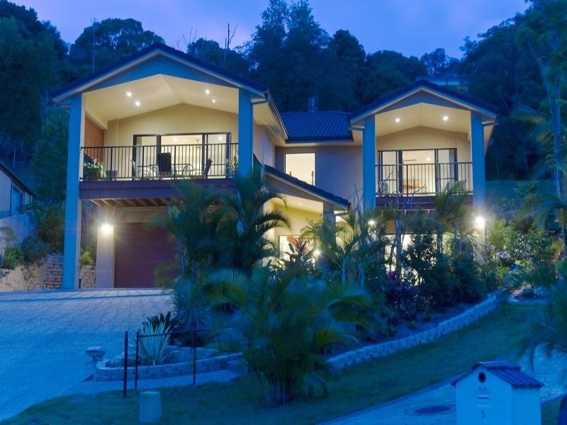 4 Dromara Court, Banora Point NSW 2486