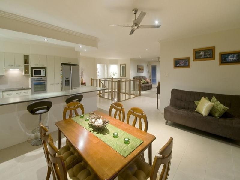 4 Dromara Court, Banora Point NSW 2486