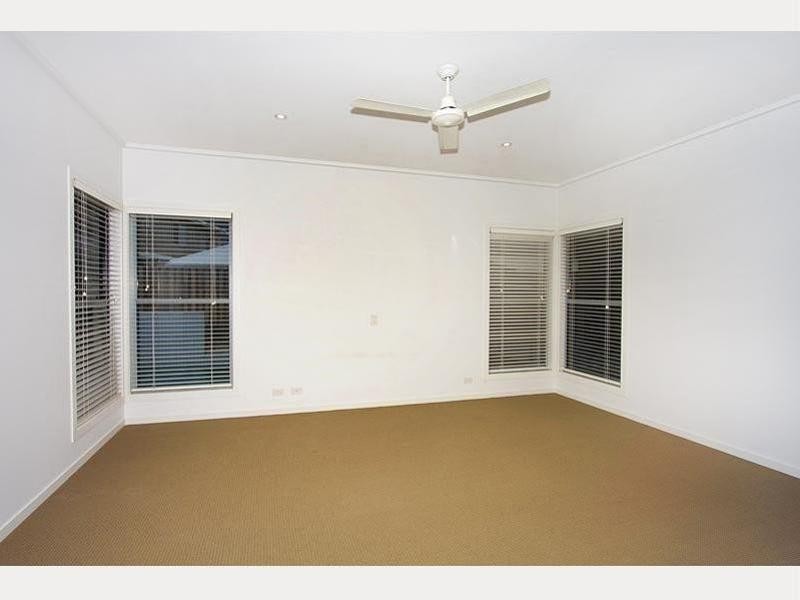 26 Casuarina Way, Casuarina NSW 2487