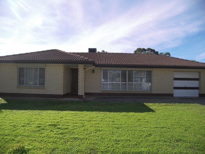 16 Harrow Road, Para Hills West SA 5096