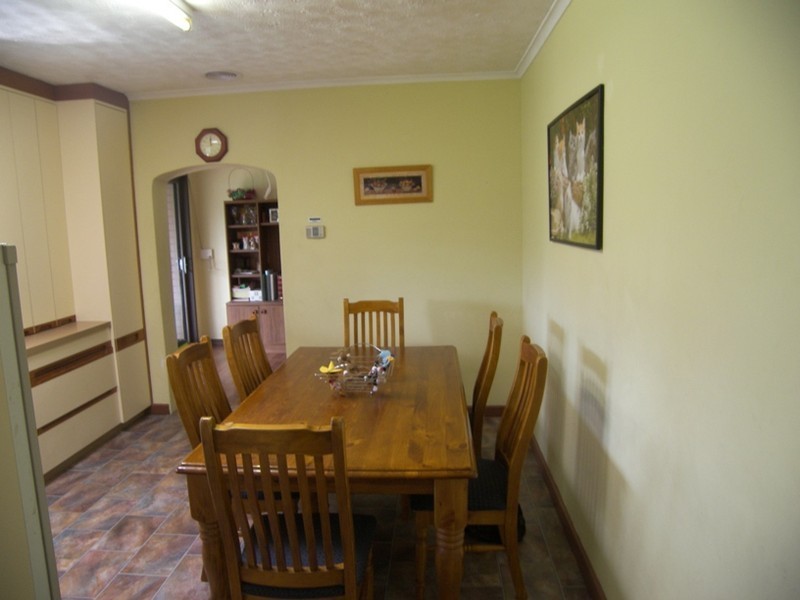 10 Penner Crescent, Para Hills SA 5096