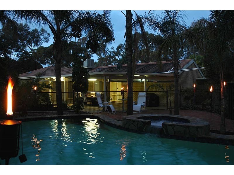 13-15 Francis Crescent, Salisbury Heights SA 5109