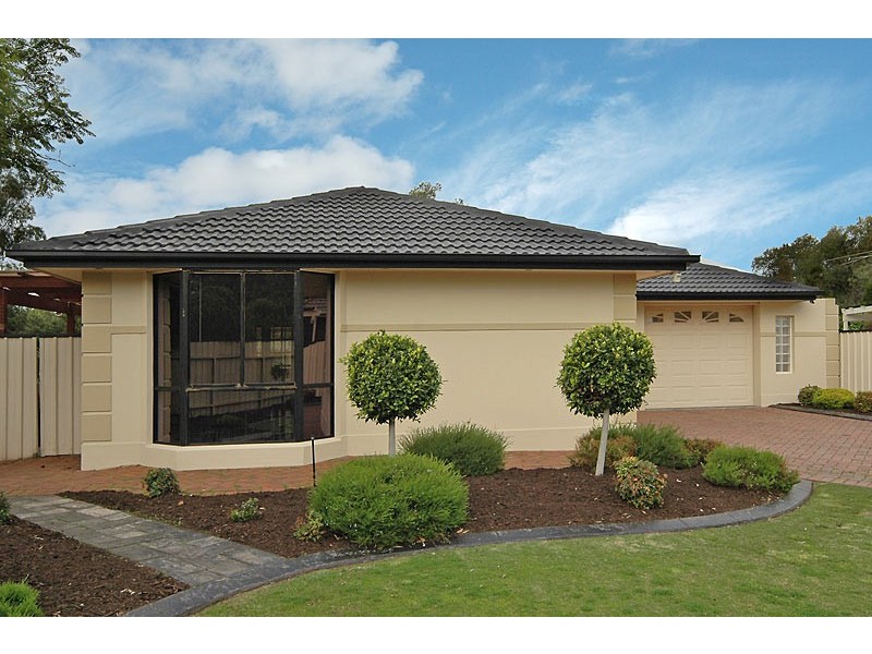 18 Redford Street, Paralowie SA 5108