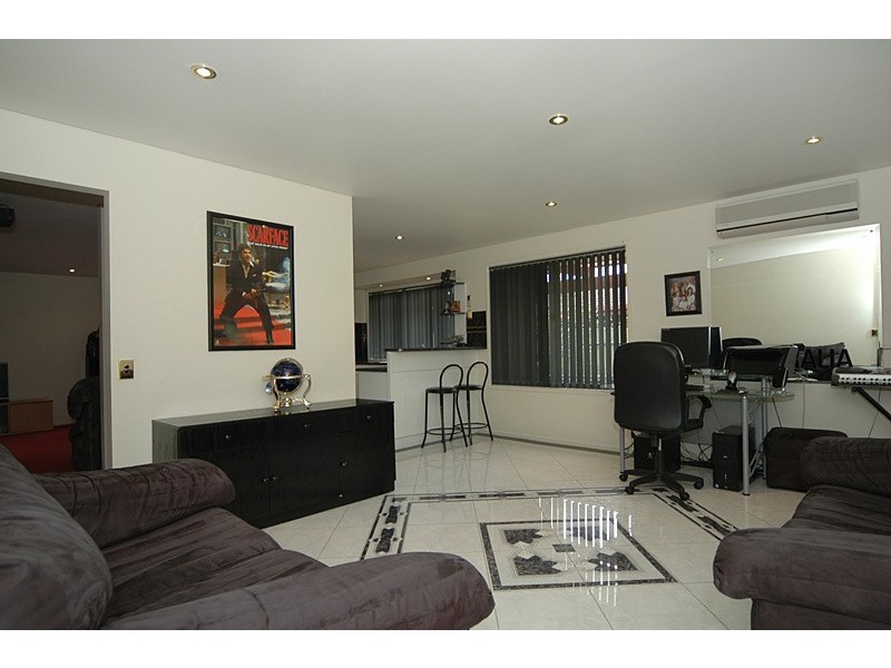 18 Redford Street, Paralowie SA 5108