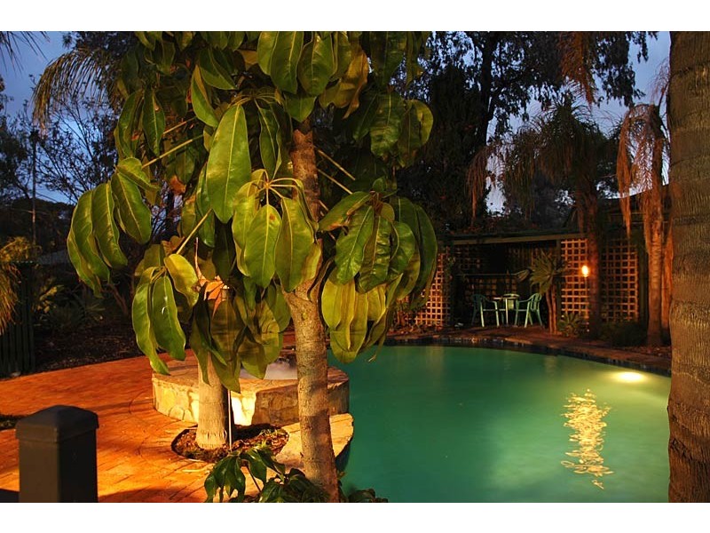 15 Francis Crescent, Salisbury Heights SA 5109