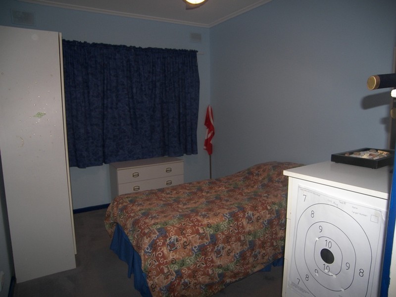 5 Athalie Avenue, Parafield Gardens SA 5107