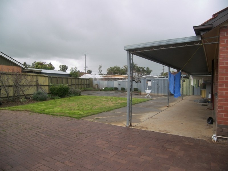 5 Athalie Avenue, Parafield Gardens SA 5107